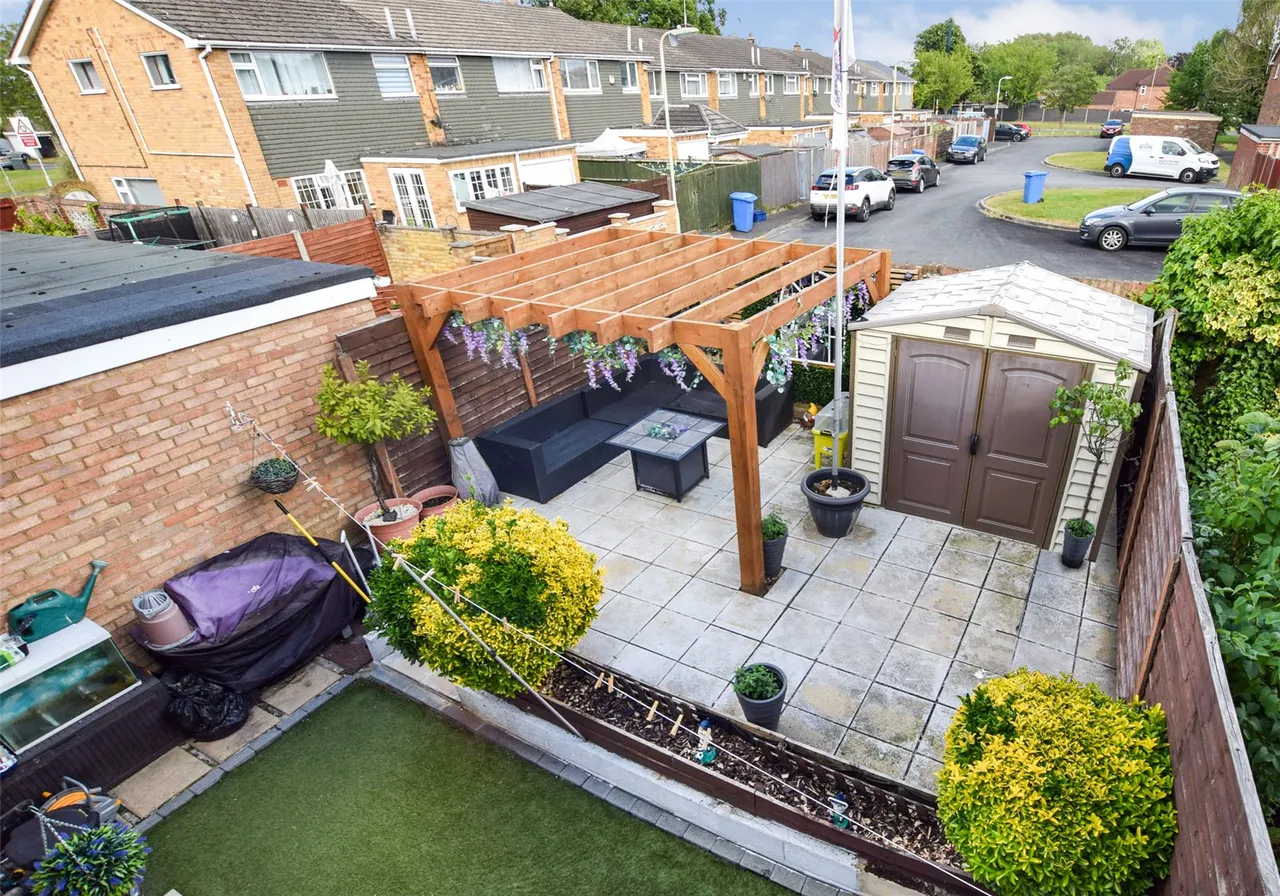Rother Road, Farnborough, Hampshire, GU14 9LP, photo 6