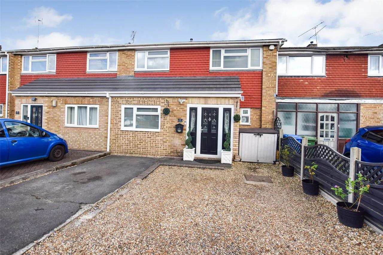 Rother Road, Farnborough, Hampshire, GU14 9LP, photo 14