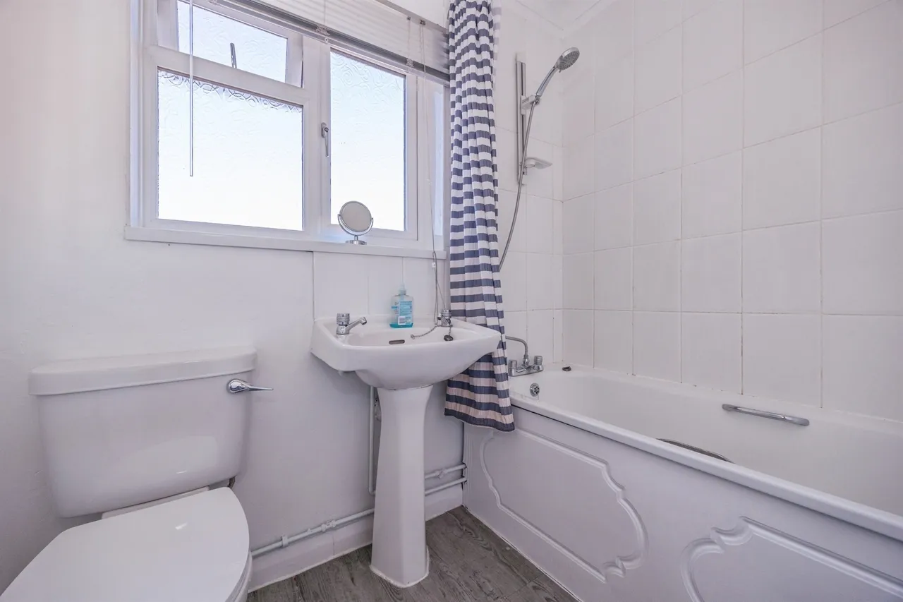 Copnor Road, Portsmouth, PO3, photo 17