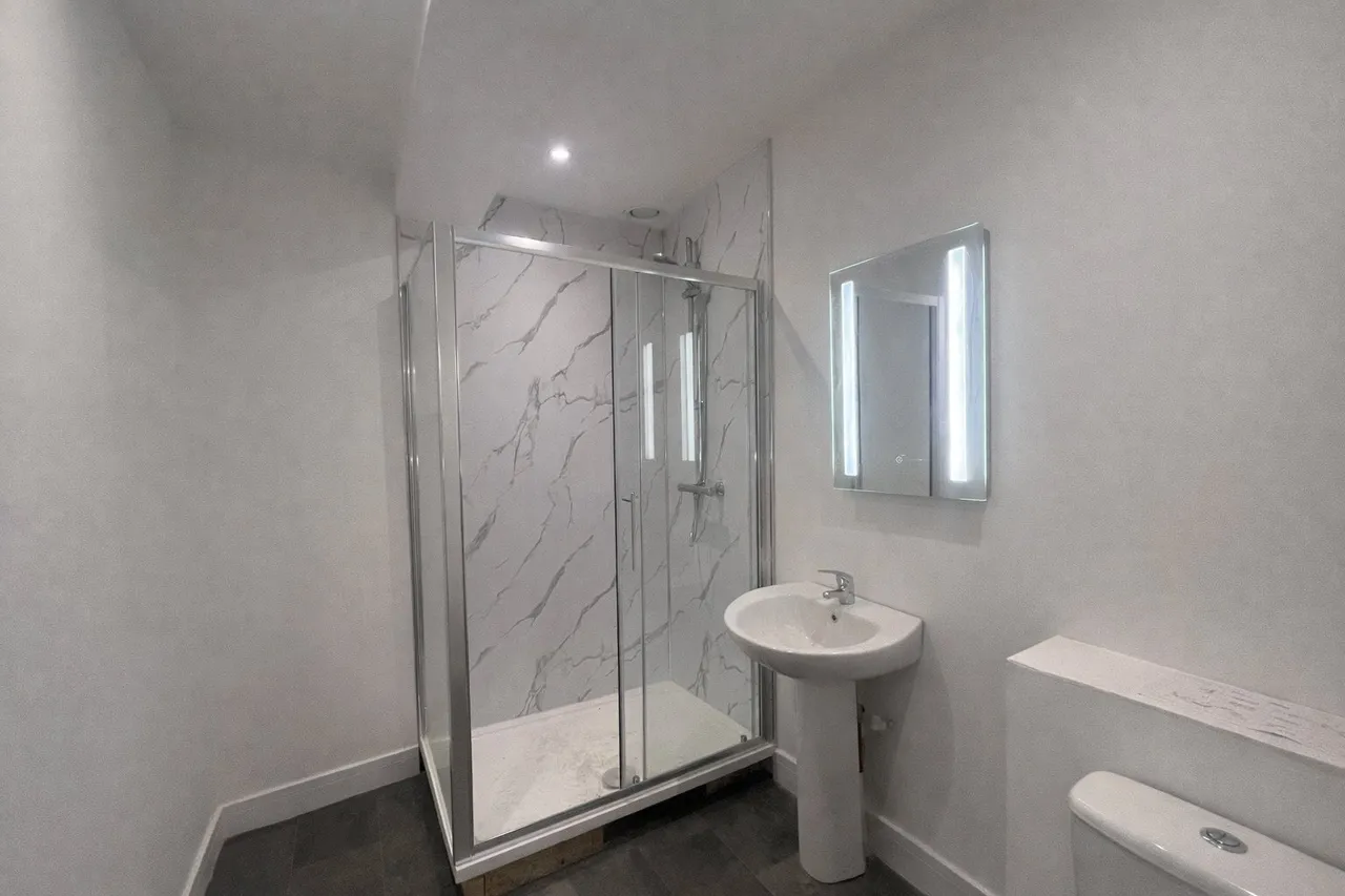 Commercial Street, Newport, NP20, photo 7