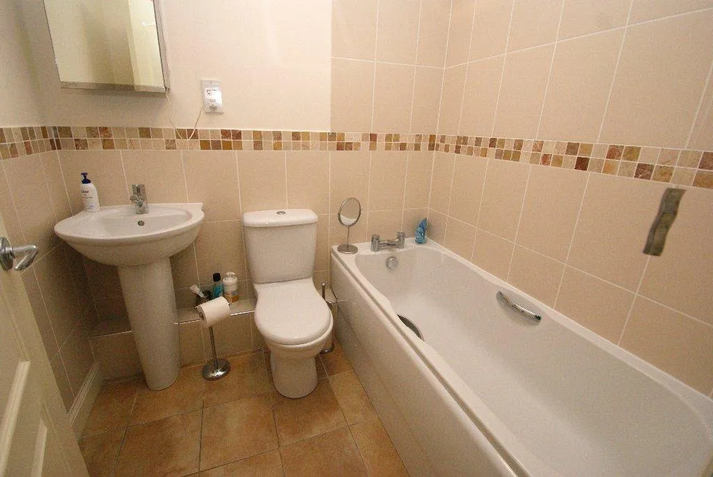 Colvin Close, Andover, SP10, photo 6