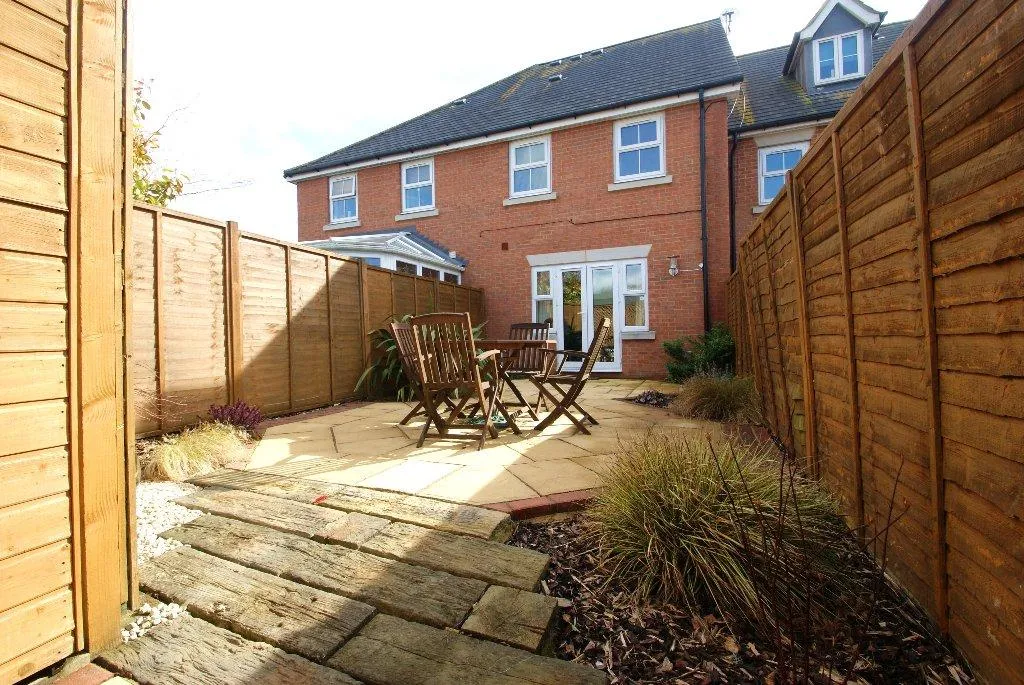 Colvin Close, Andover, SP10, photo 9