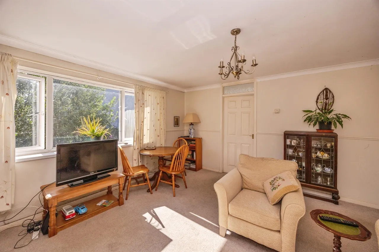 Redwing Road, Clanfield, PO8, photo 8