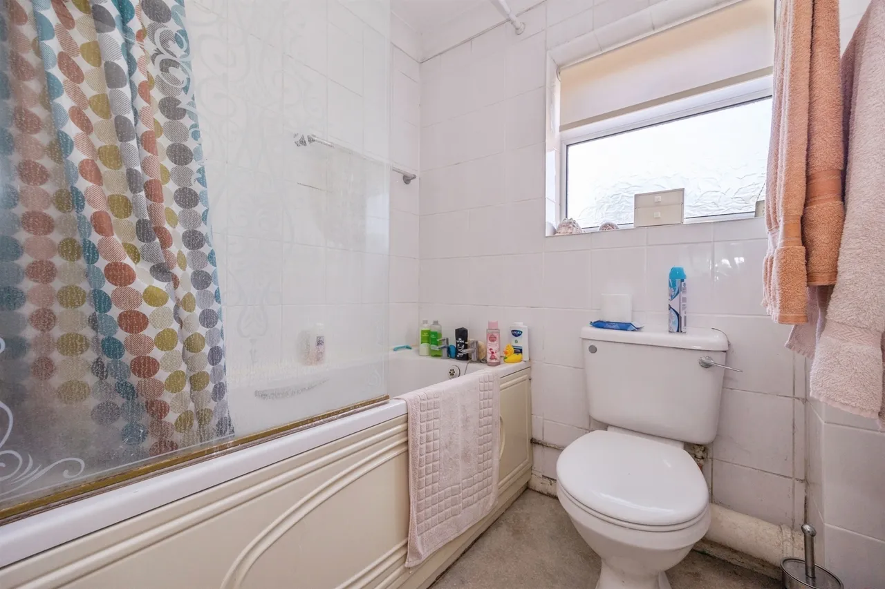 Redwing Road, Clanfield, PO8, photo 14