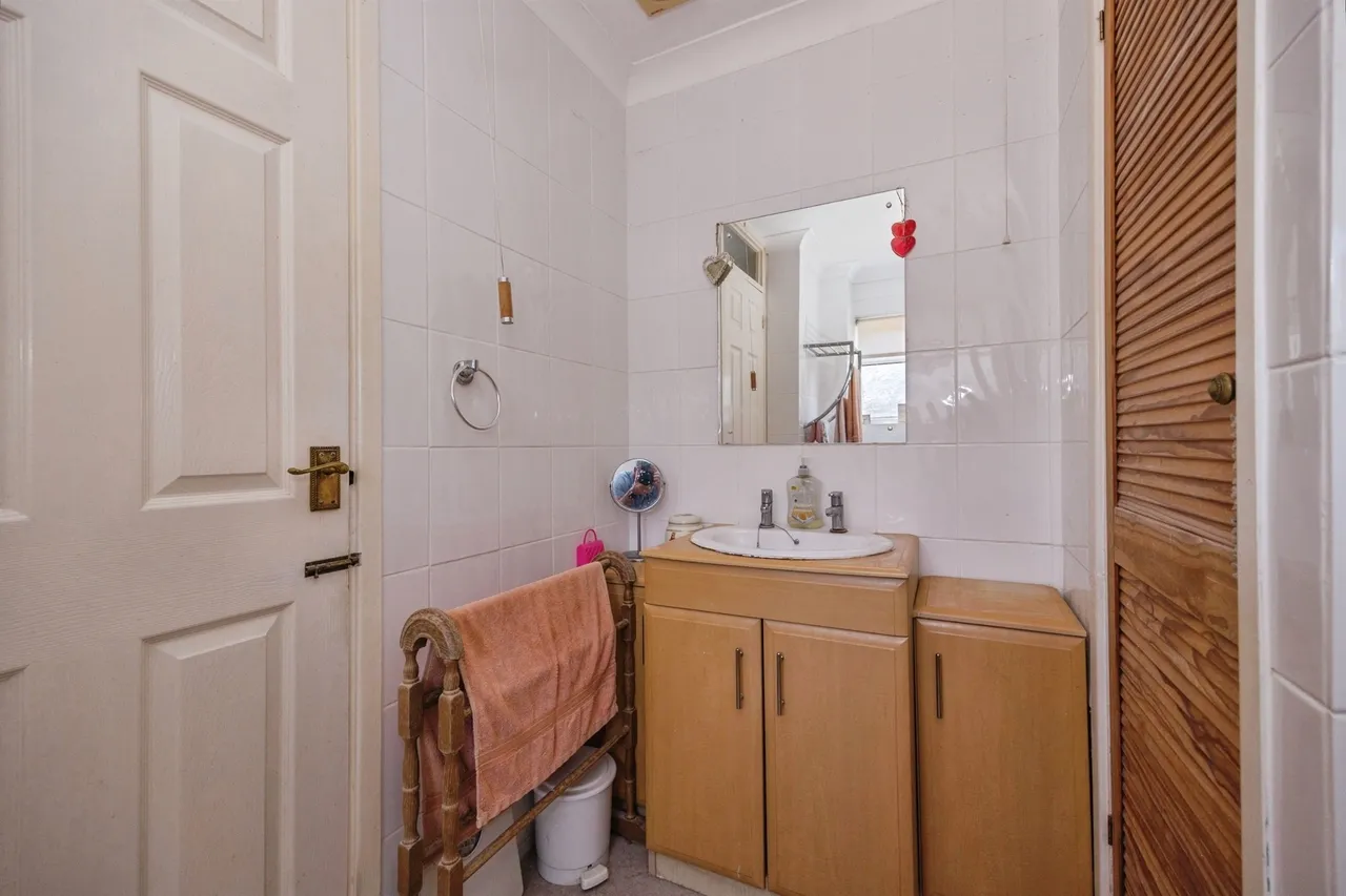 Redwing Road, Clanfield, PO8, photo 15