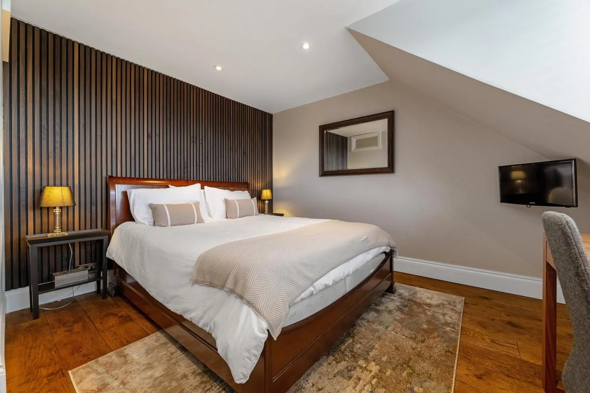 Harvest Hill, Hedsor Lodge Bourne End, SL8, photo 21
