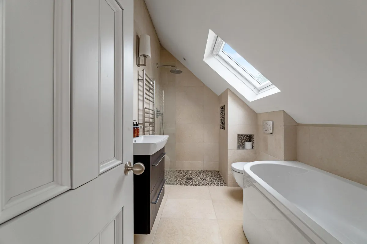 Harvest Hill, Hedsor Lodge Bourne End, SL8, photo 23