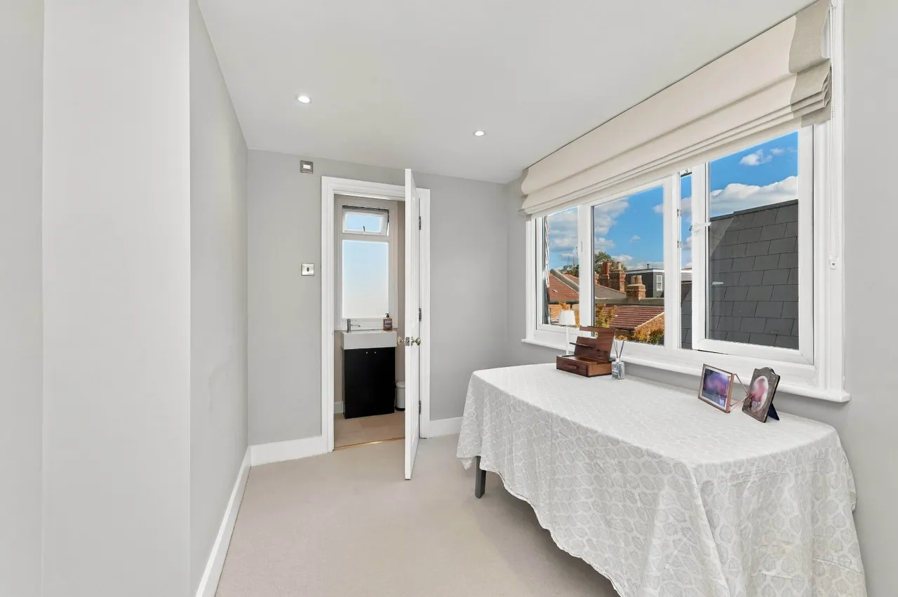Squarey Street, Earlsfield, SW17, photo 12