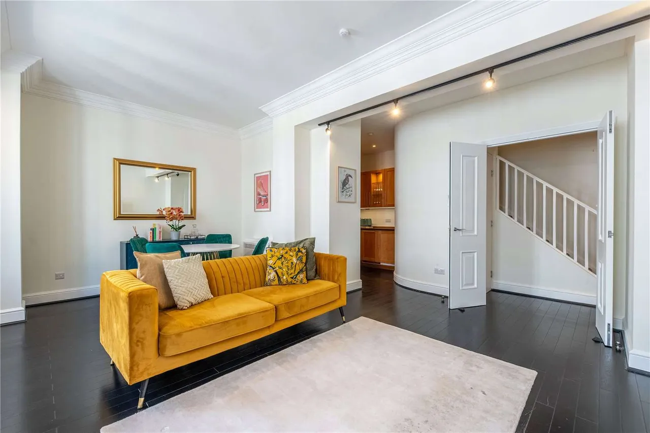 Spring Gardens, London, SW1A 2BB, photo 5