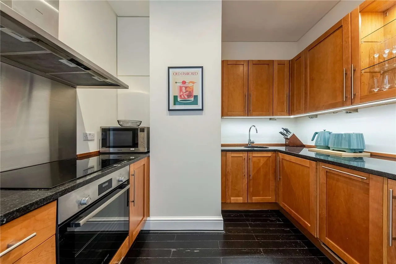 Spring Gardens, London, SW1A 2BB, photo 6