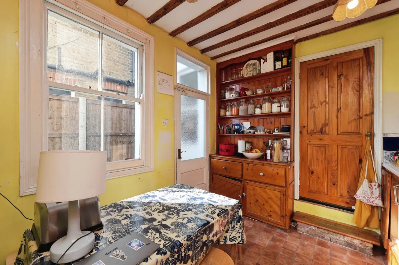 Longhurst Road, London, photo 8