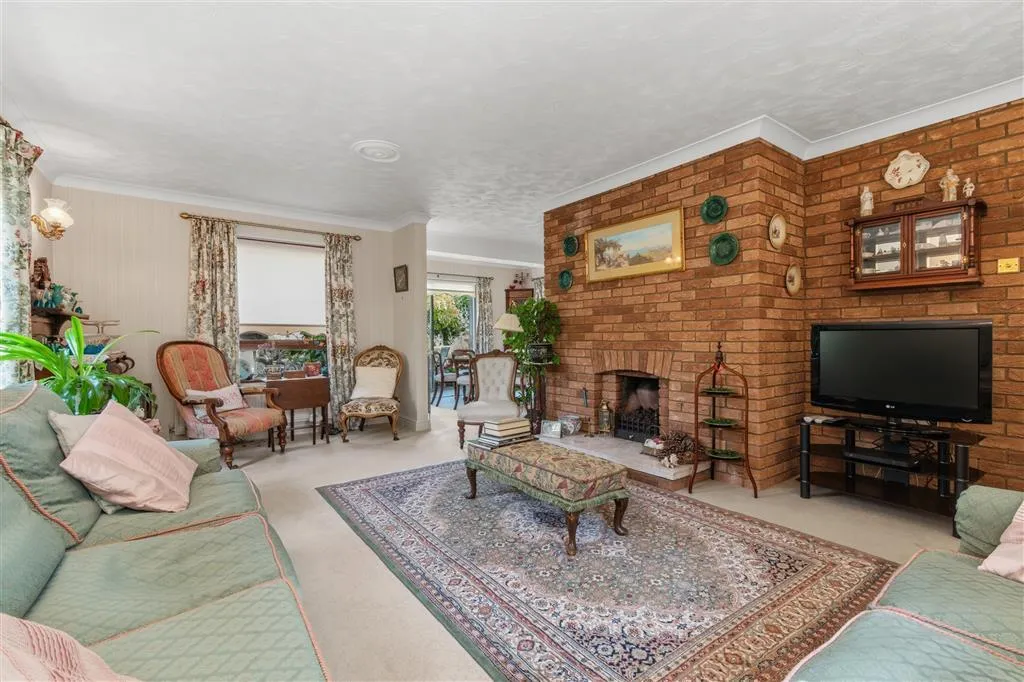 Holywell Way, Peterborough, PE3, photo 6