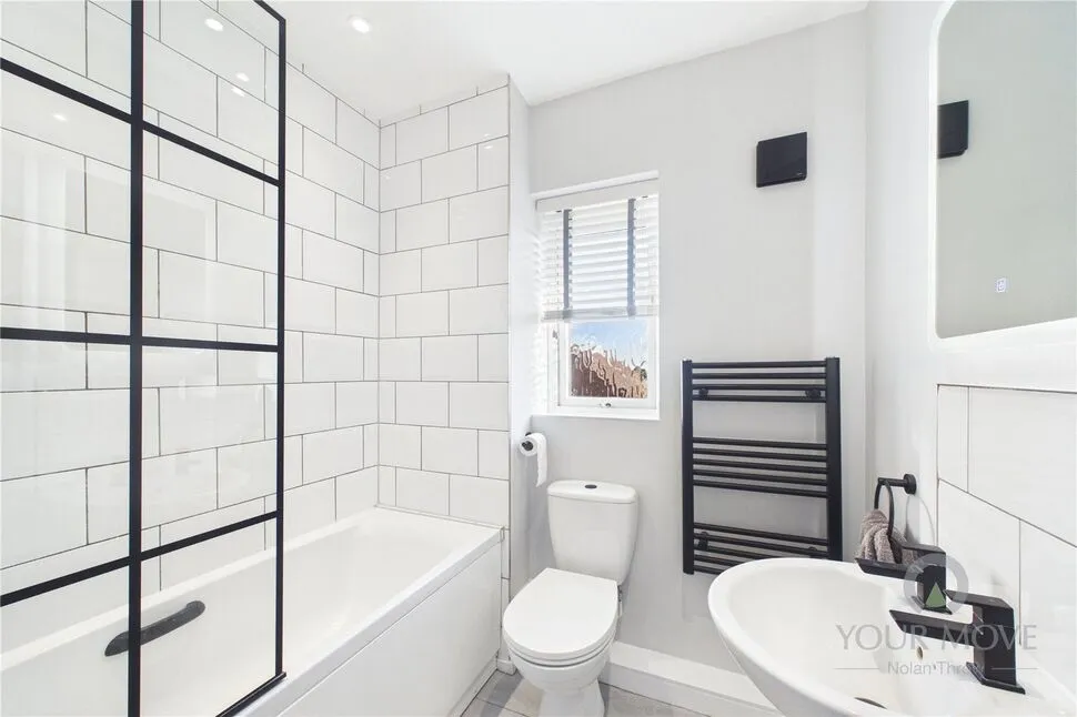 Brooks Close, Wootton, NN4, photo 11