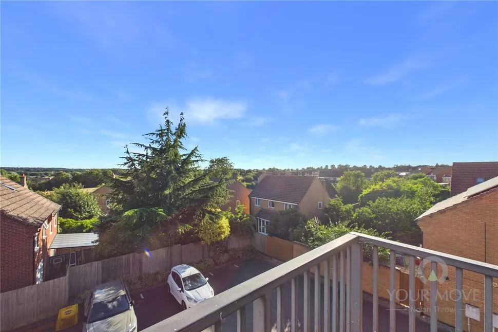 Brooks Close, Wootton, NN4, photo 13