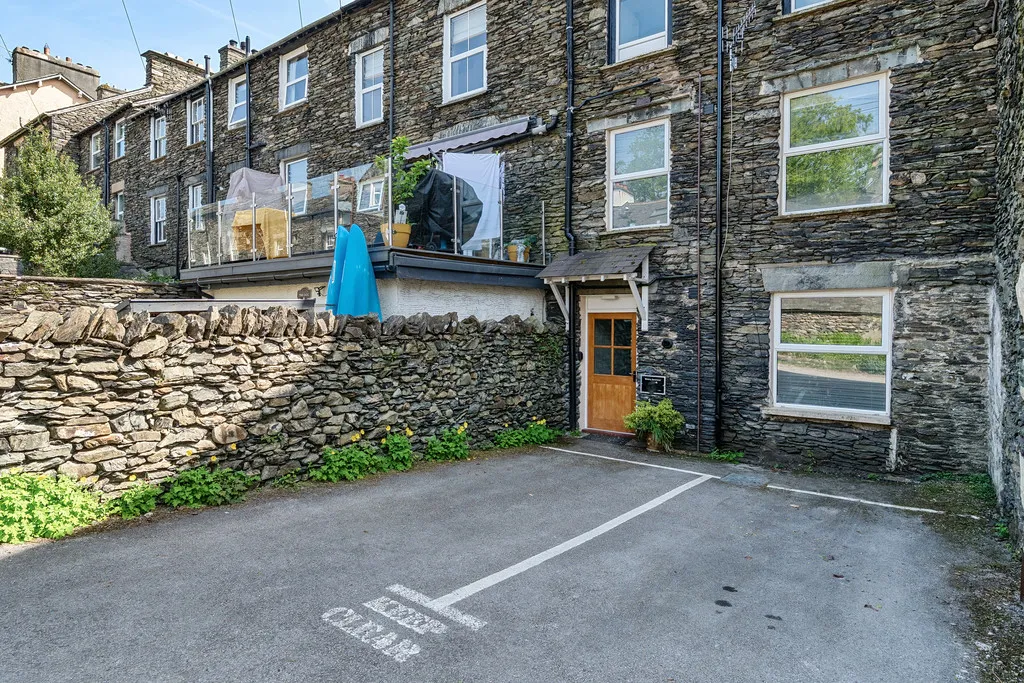 Craig Walk, Bowness on Windermere, LA23, photo 9
