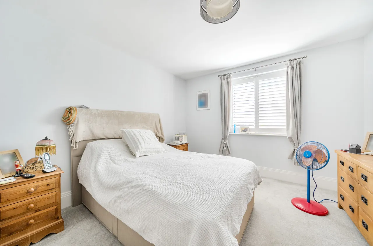 Beehive Lane, Ferring, BN12, photo 13