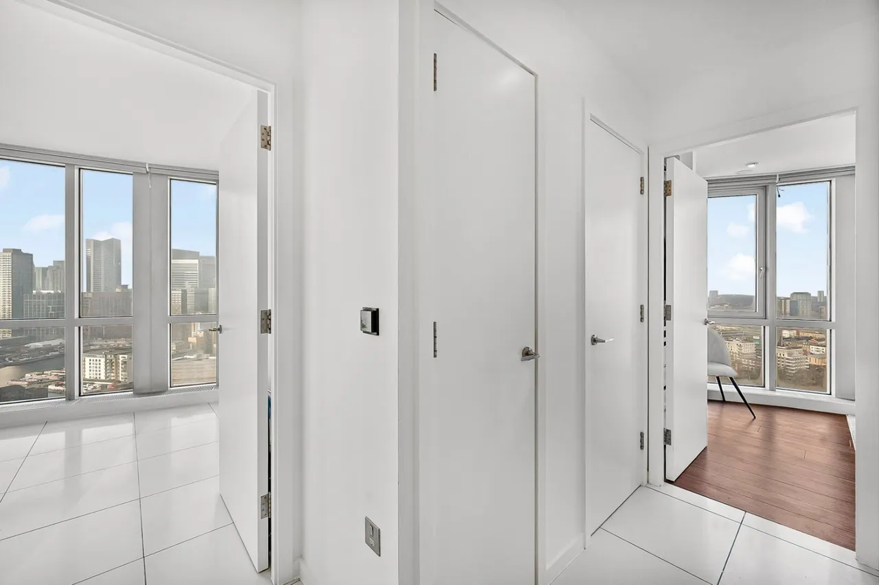Fairmont Avenue, London, E14, photo 8