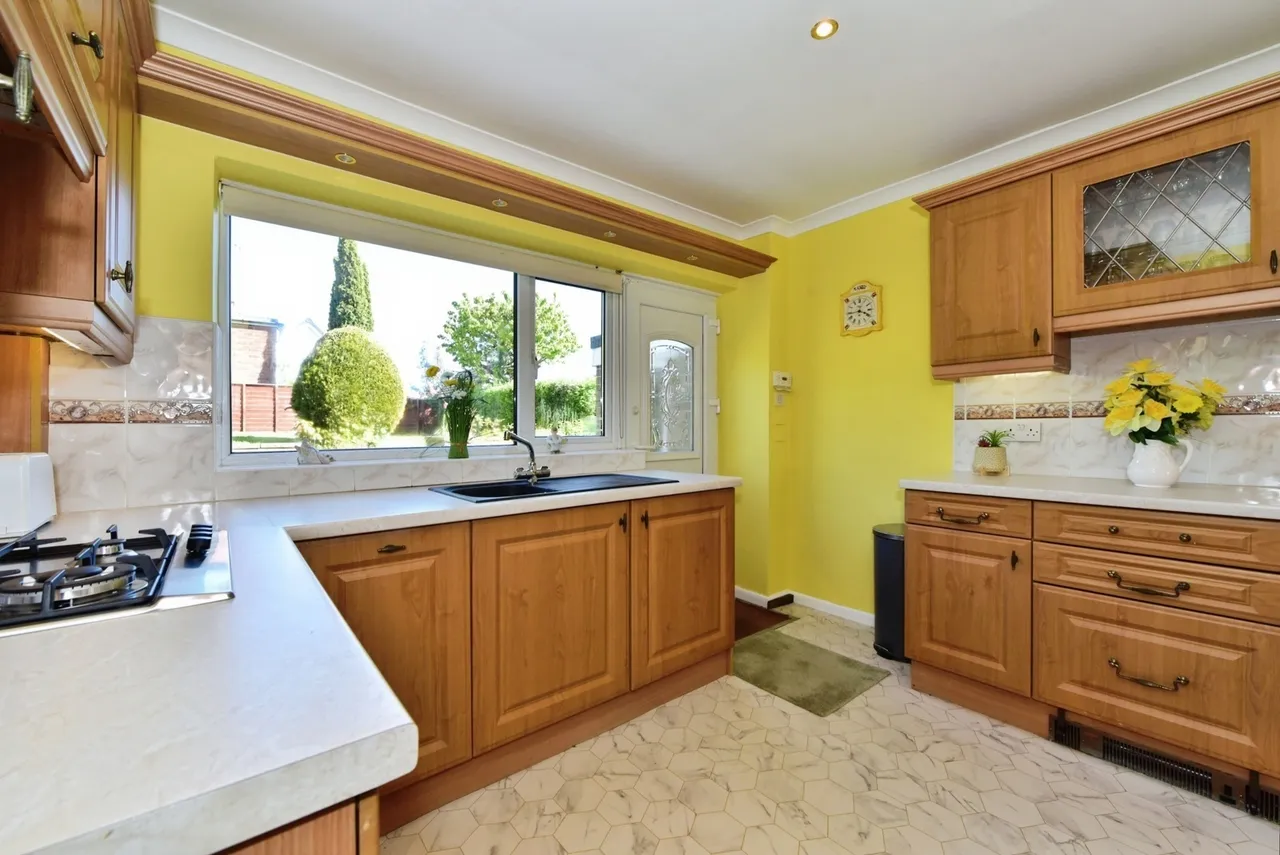 Bowman Close, Sheffield, S12, photo 11