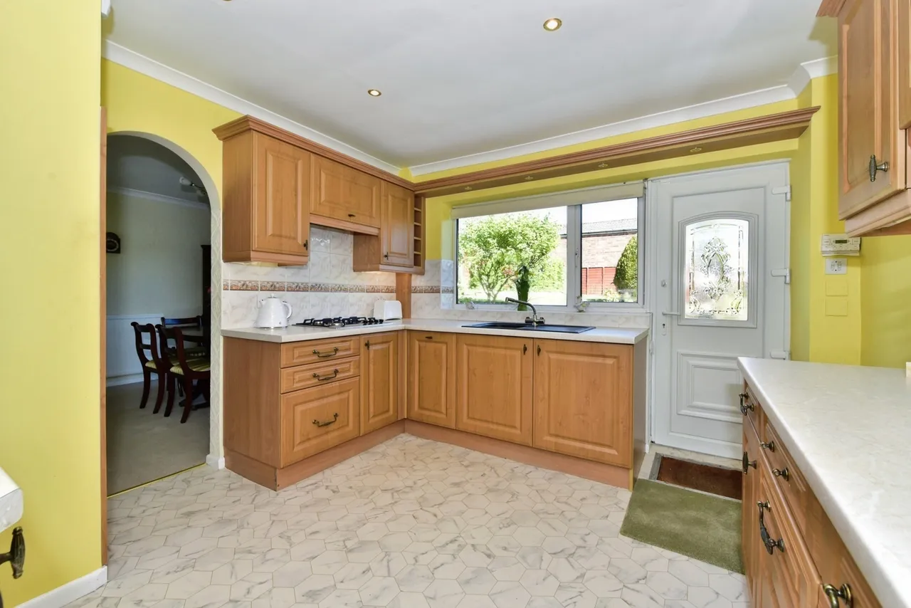 Bowman Close, Sheffield, S12, photo 12