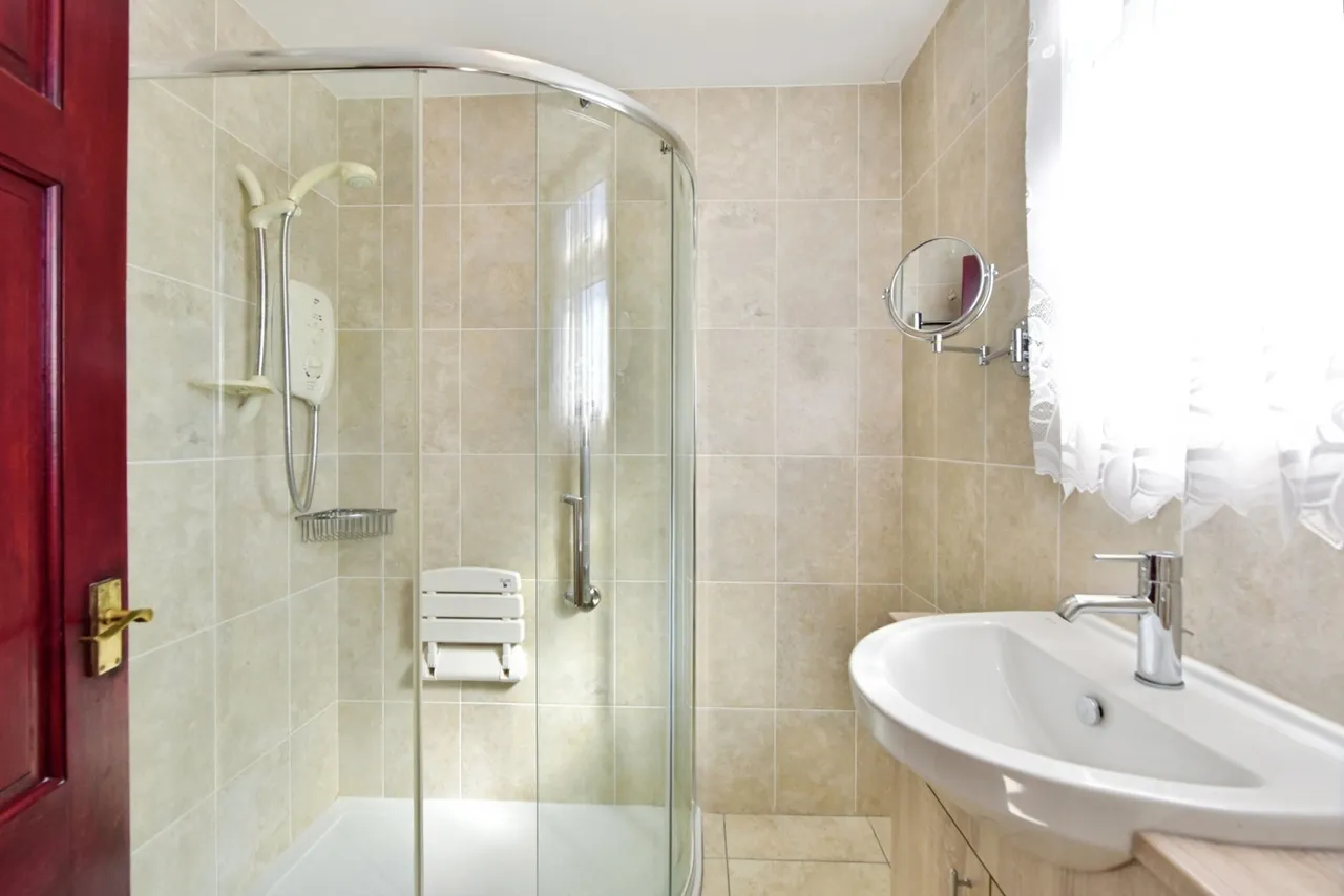 Bowman Close, Sheffield, S12, photo 9