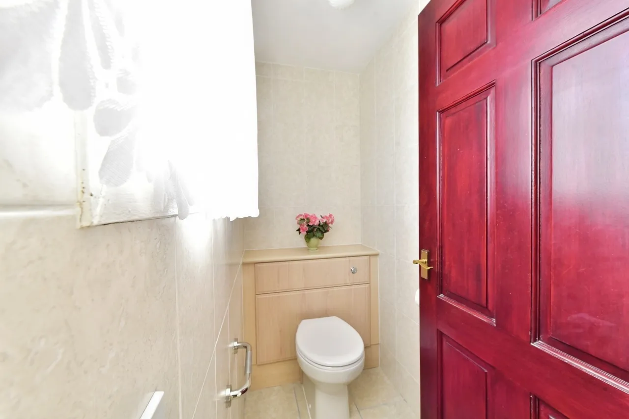 Bowman Close, Sheffield, S12, photo 10