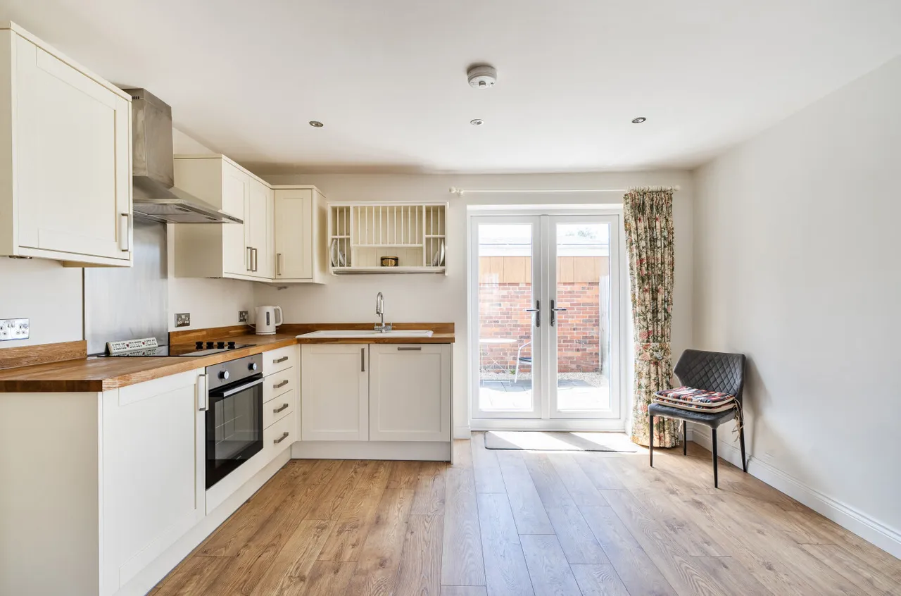 St Johns Place, Wellington, TA21, photo 5