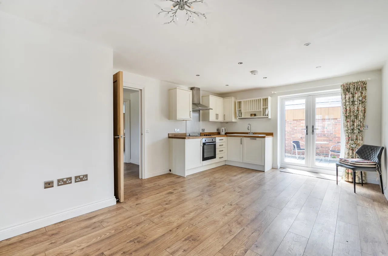 St Johns Place, Wellington, TA21, photo 18
