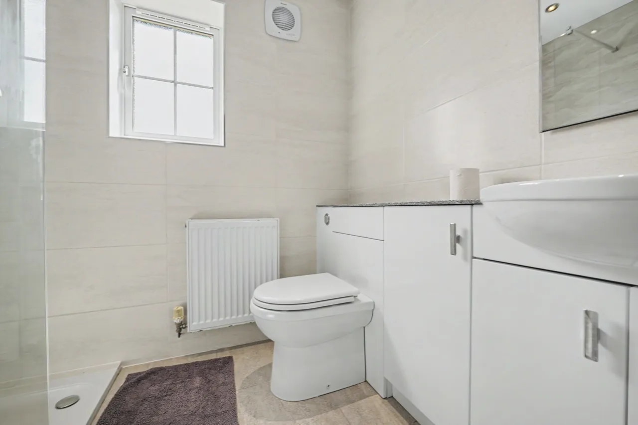 Meadowsweet Road, Hamilton, LE5, photo 12
