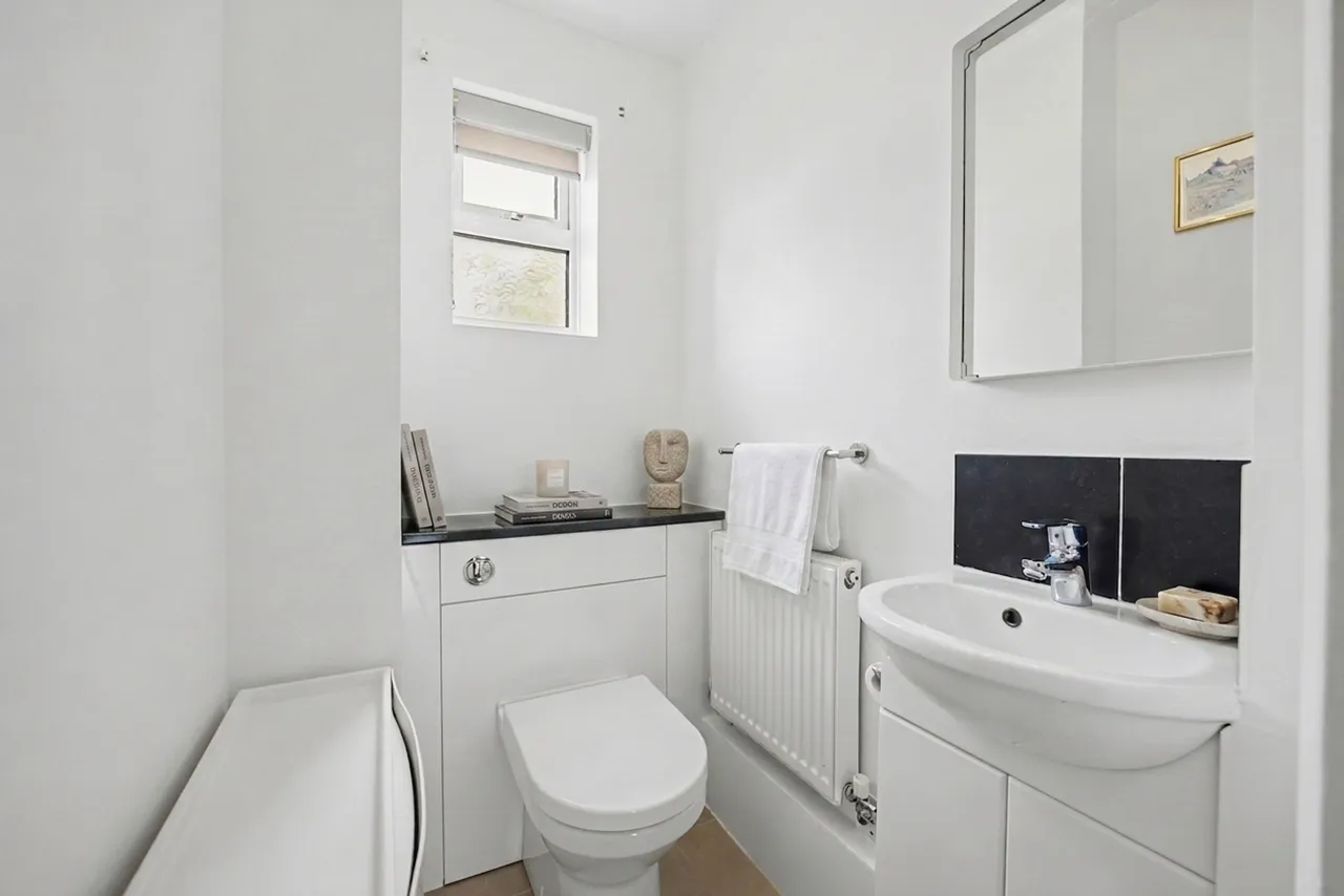 Meadowsweet Road, Hamilton, LE5, photo 6