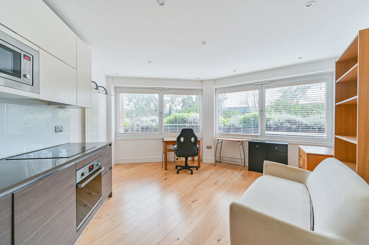 1 bed flat to rent — Flat 9, Riverdale House, 68 Molesworth Street, London