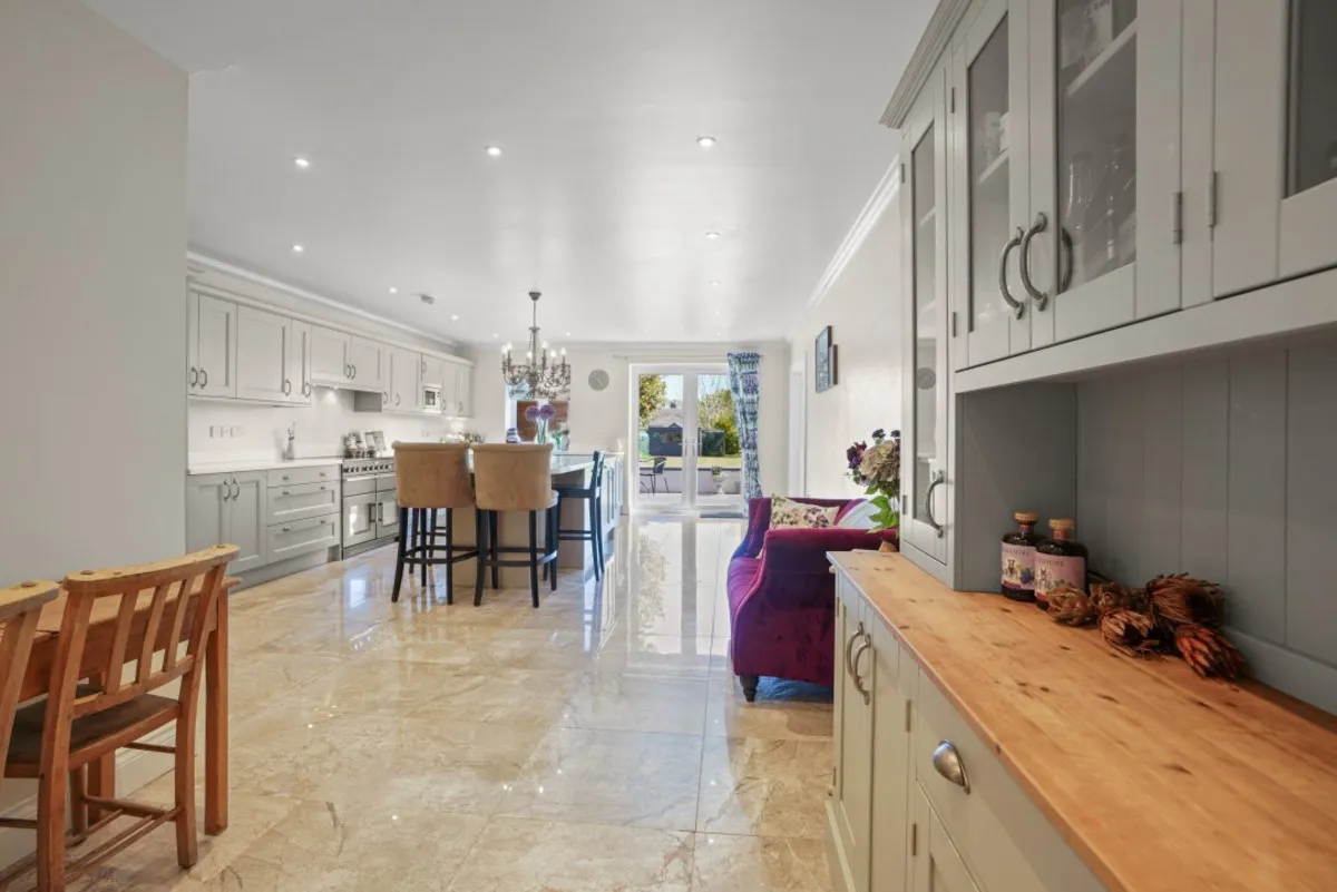 Yarmouth Road, Lowestoft, photo 11