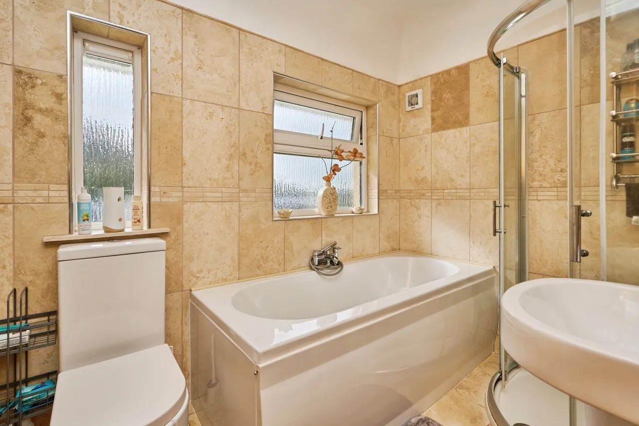 Salters Road, Ryde, PO33, photo 12