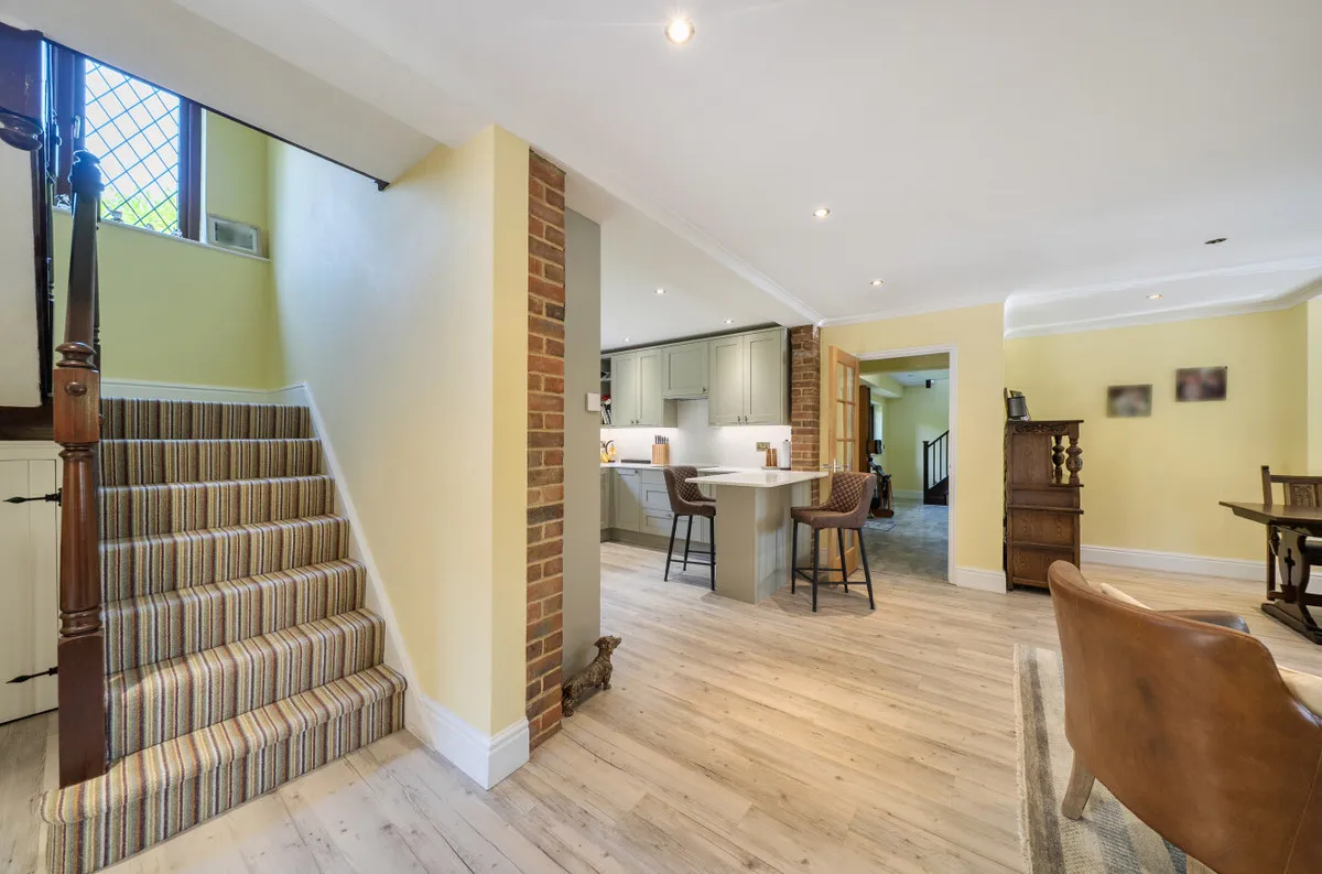West Chiltington, RH20 2JY, photo 14