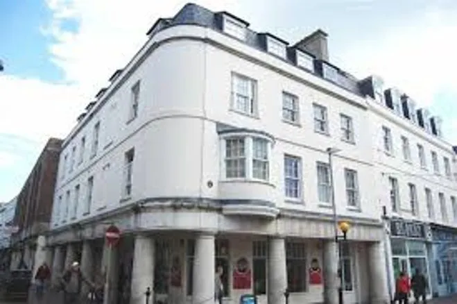 St. Thomas Street, Weymouth, DT4, photo 2