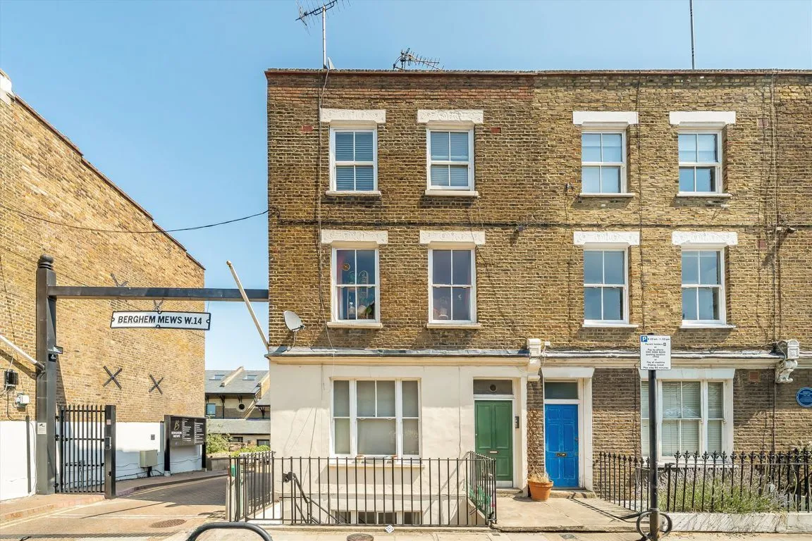1 bed property for sale, Blythe Road, W14