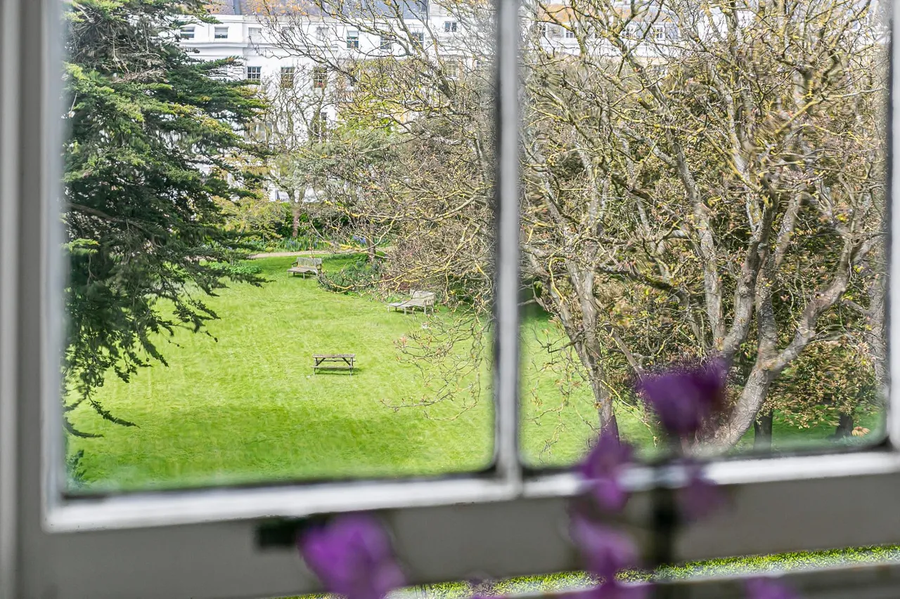 Sussex Square, Brighton, BN2, photo 12