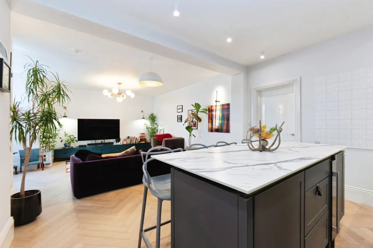 Epsom Road, Guildford, GU1, photo 6