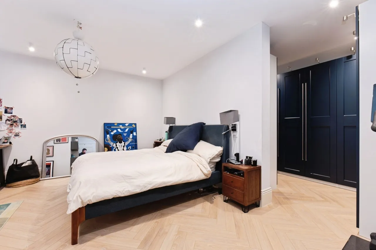 Epsom Road, Guildford, GU1, photo 8