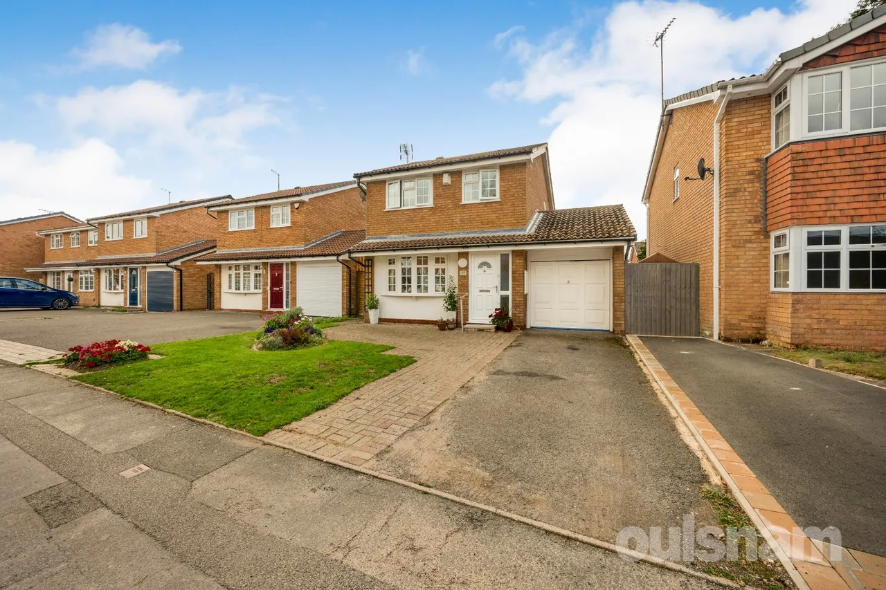 3 bed house for sale, Spring Vale Road, Redditch, B97