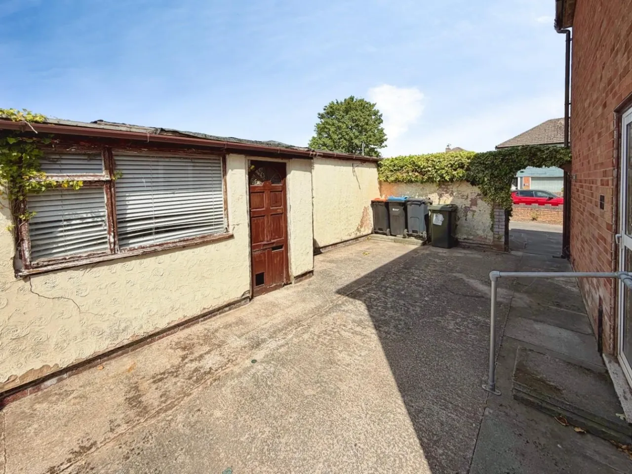 Painswick Road, Great Sutton, CH66, photo 28