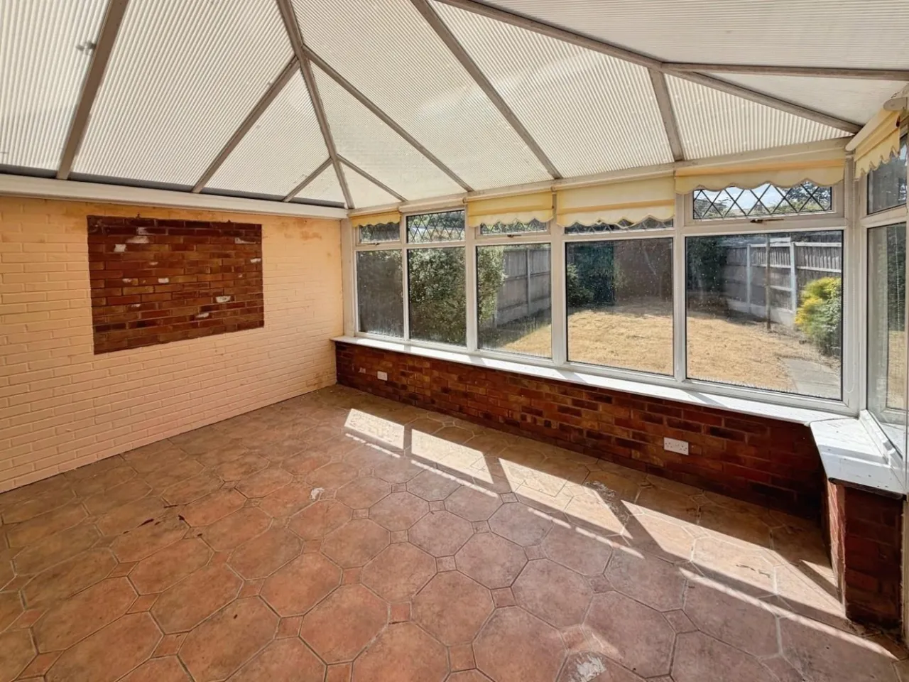 Painswick Road, Great Sutton, CH66, photo 19
