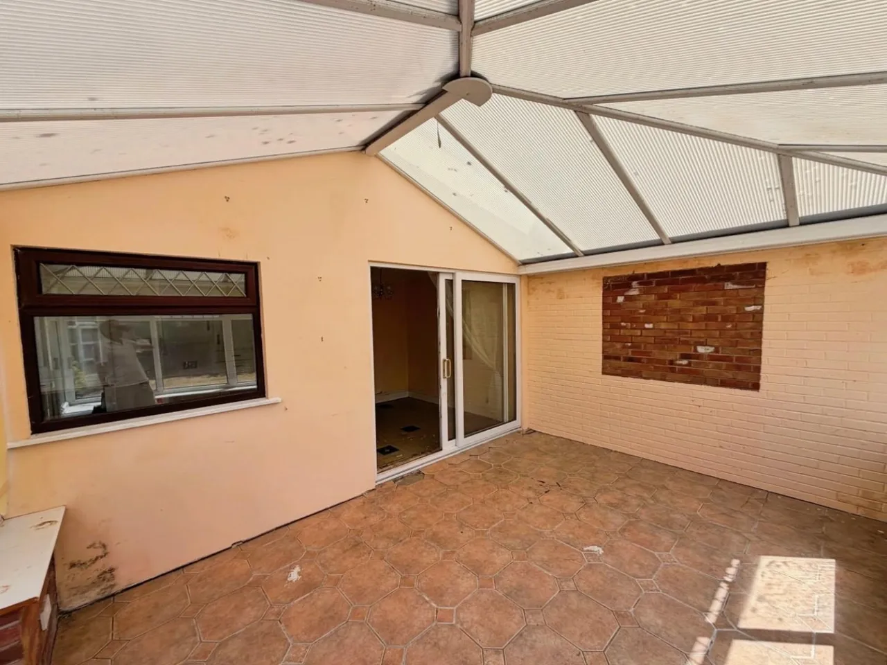 Painswick Road, Great Sutton, CH66, photo 18