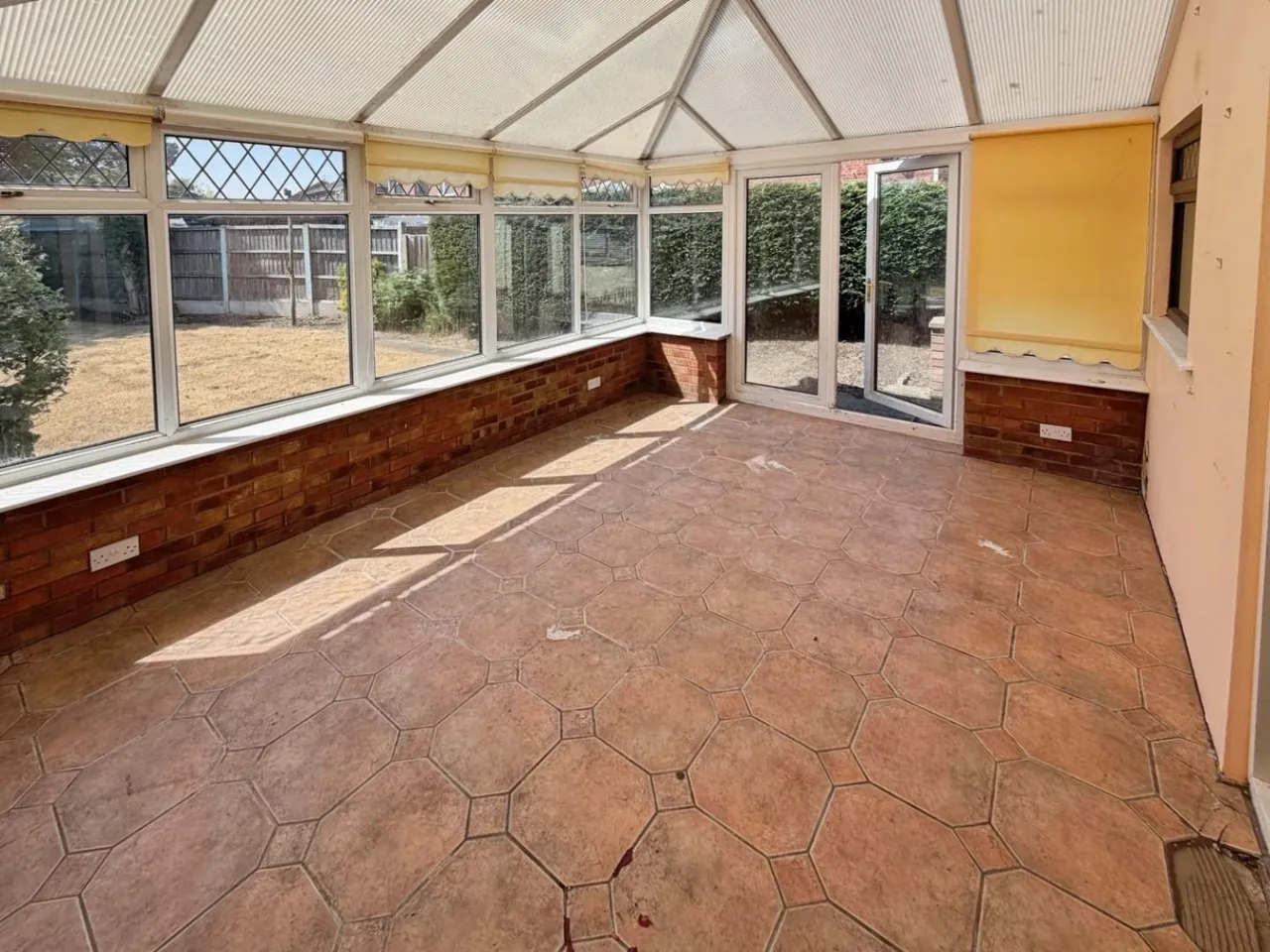 Painswick Road, Great Sutton, CH66, photo 16