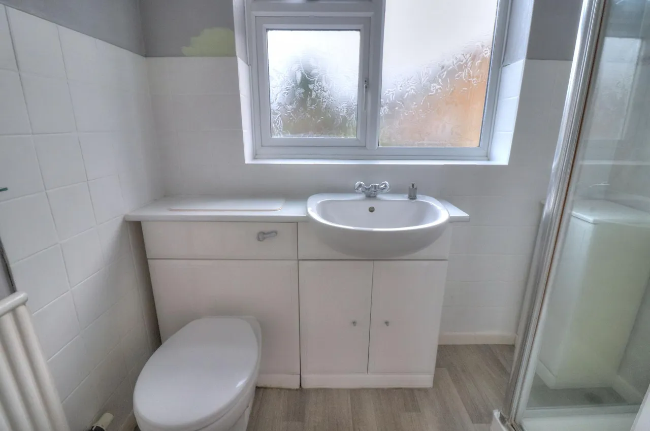 Tiverton Road, Loughborough, LE11, photo 15
