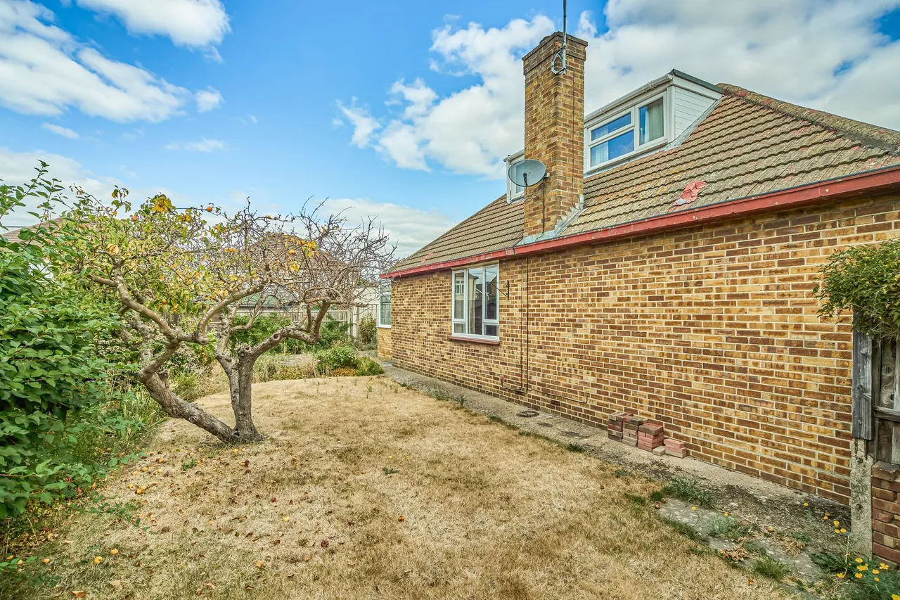 Beech Close, Ashford, TW15, photo 20