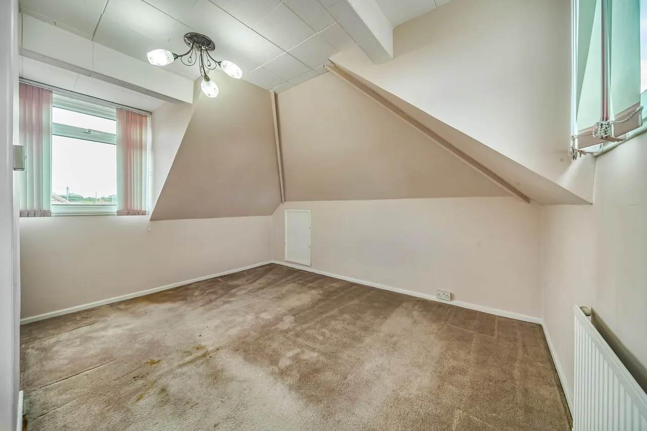 Beech Close, Ashford, TW15, photo 12