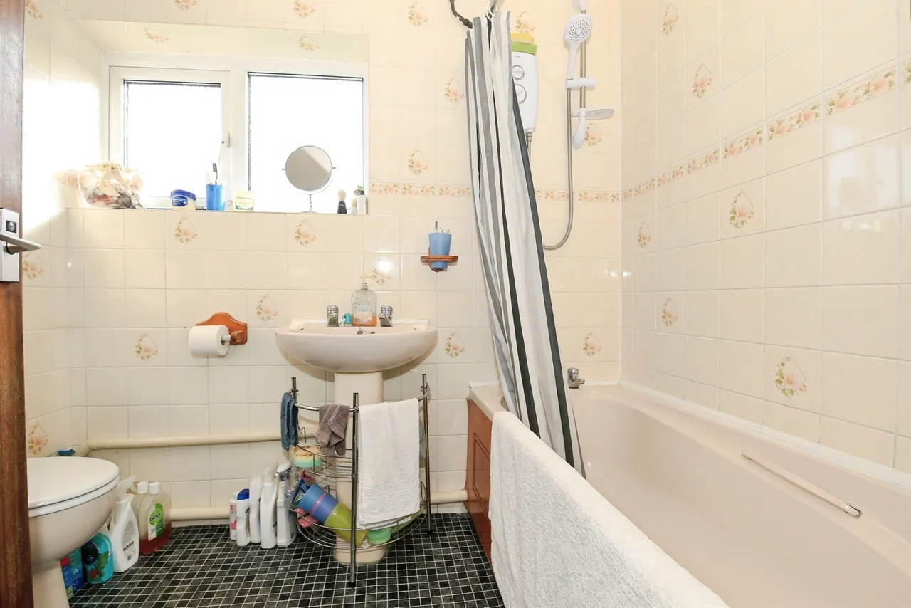 Dunsberry, Bretton, PE3, photo 5