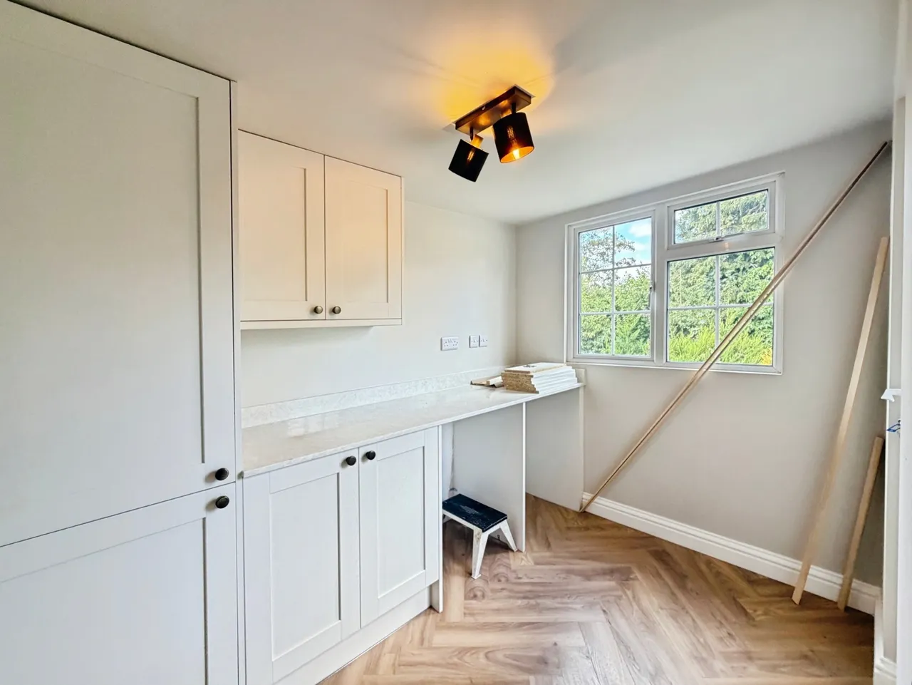 Foxhurst Road, Ash Vale, Surrey, GU12 5DY, photo 16