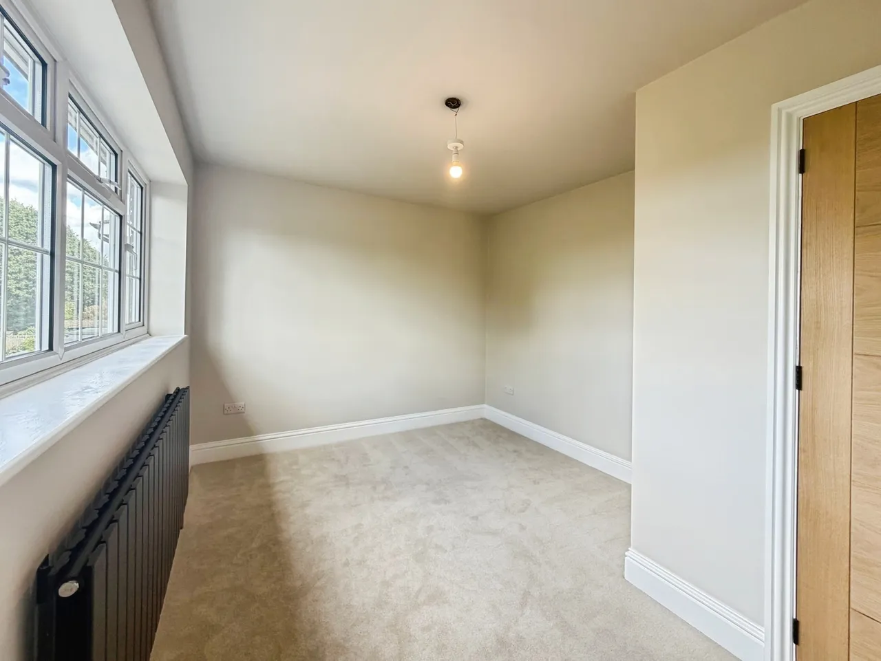 Foxhurst Road, Ash Vale, Surrey, GU12 5DY, photo 11