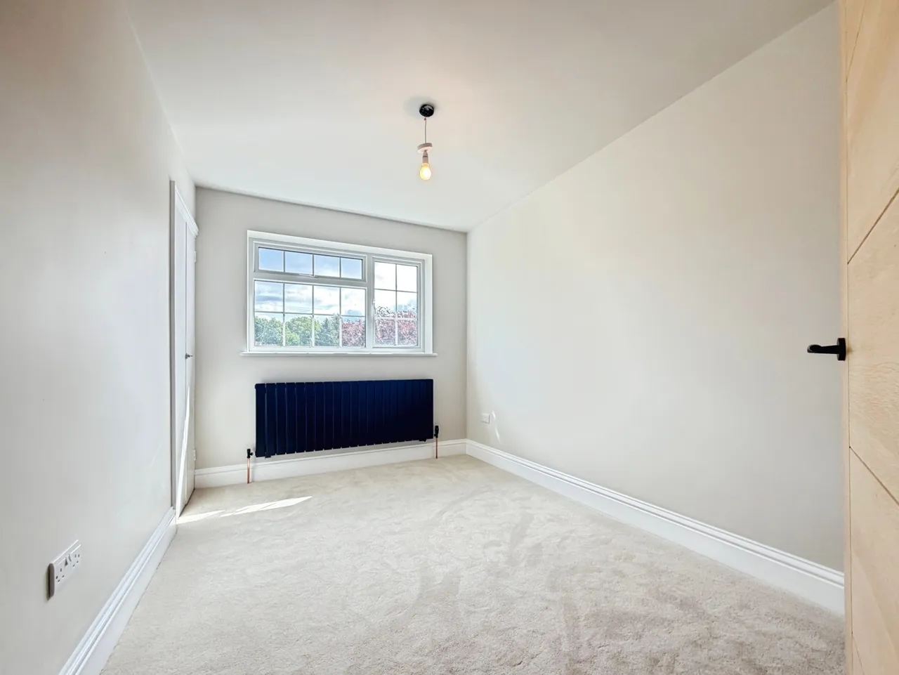 Foxhurst Road, Ash Vale, Surrey, GU12 5DY, photo 12